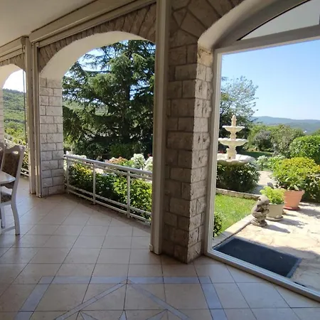Apartamento Vanda *